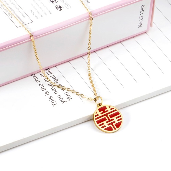 ✨14K Gold Pendant✨ - Picture 2 of 7